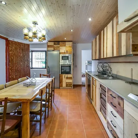 Holiday home Vivalidays Palomo